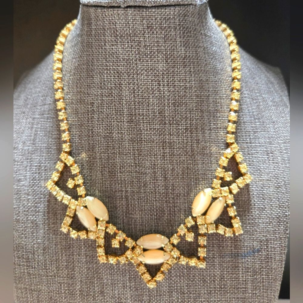 JULIANA Demiparure Necklace Beige Moonglow Rhinestone Vintage